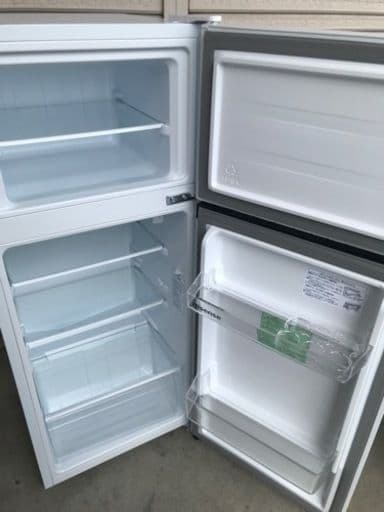 ☆【美品】冷蔵庫　Hisense HR-B12E3W 124L 2024年製