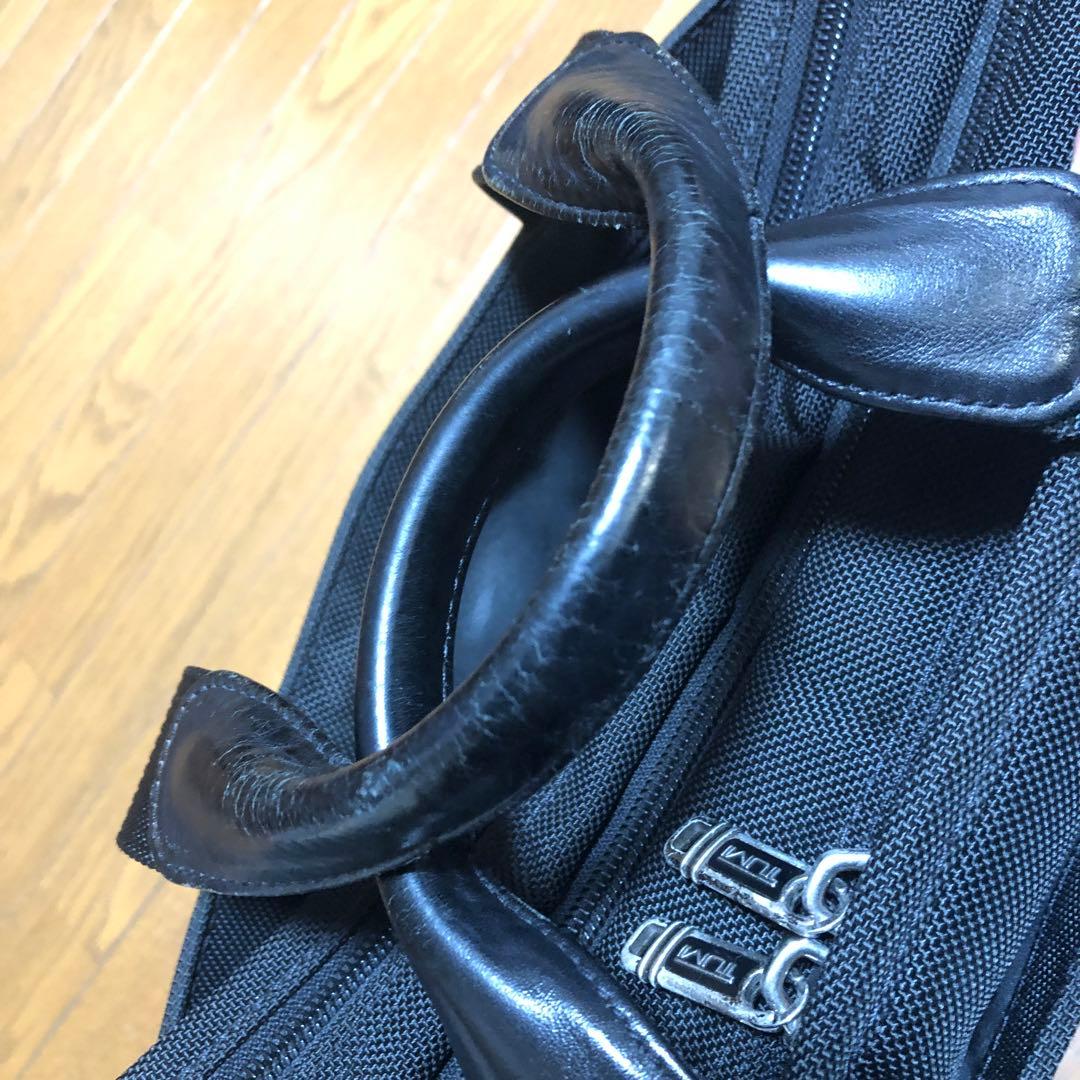 TUMI（トゥミ）エクスパンダブルオーガナイザー