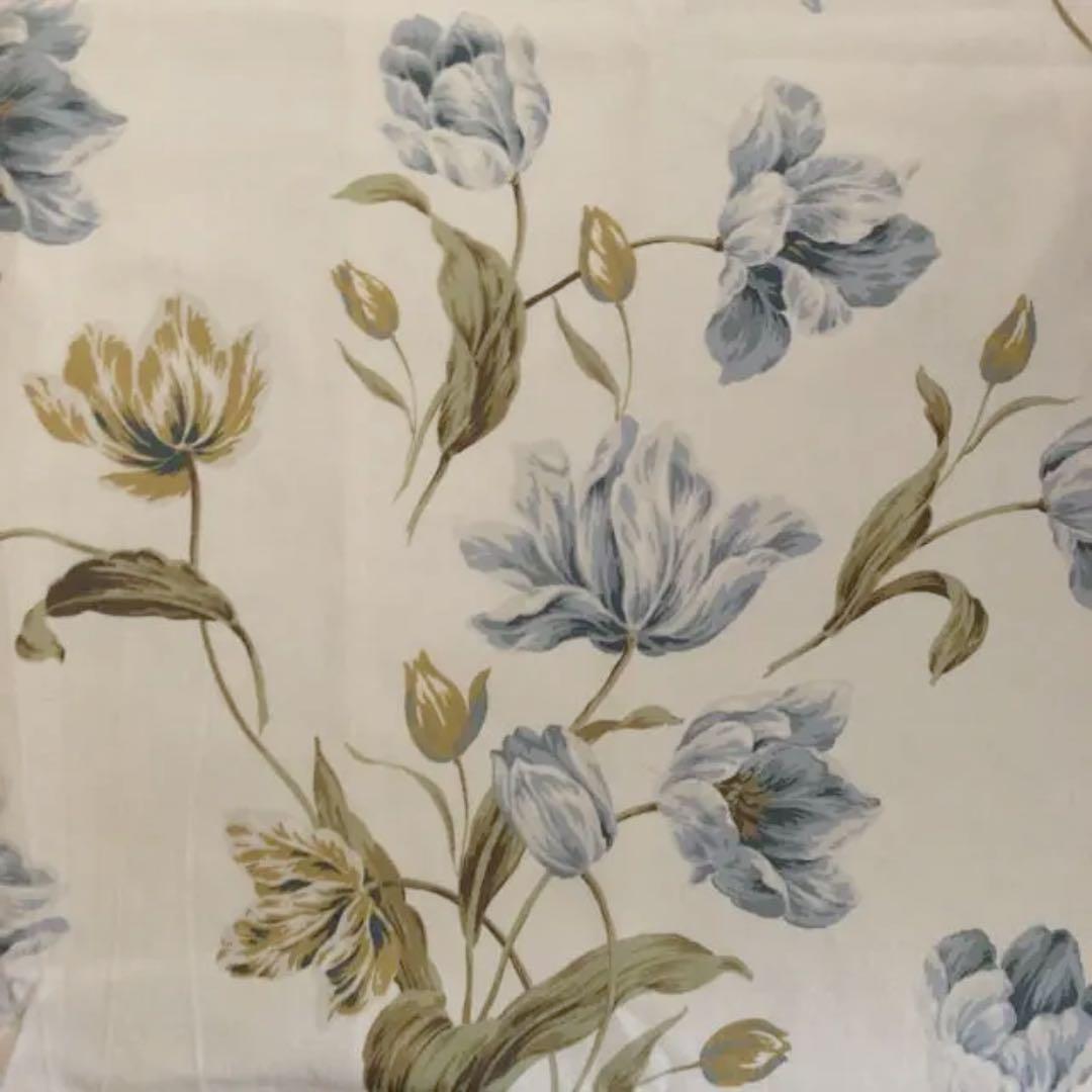 ①　大塚家具オーダーカーテン　ホワイト　ブルー　花柄　100 ×205　2枚