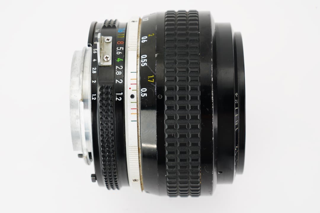 【美品】動作◎ ニコン Ai Nikkor 50mm F1.2 124