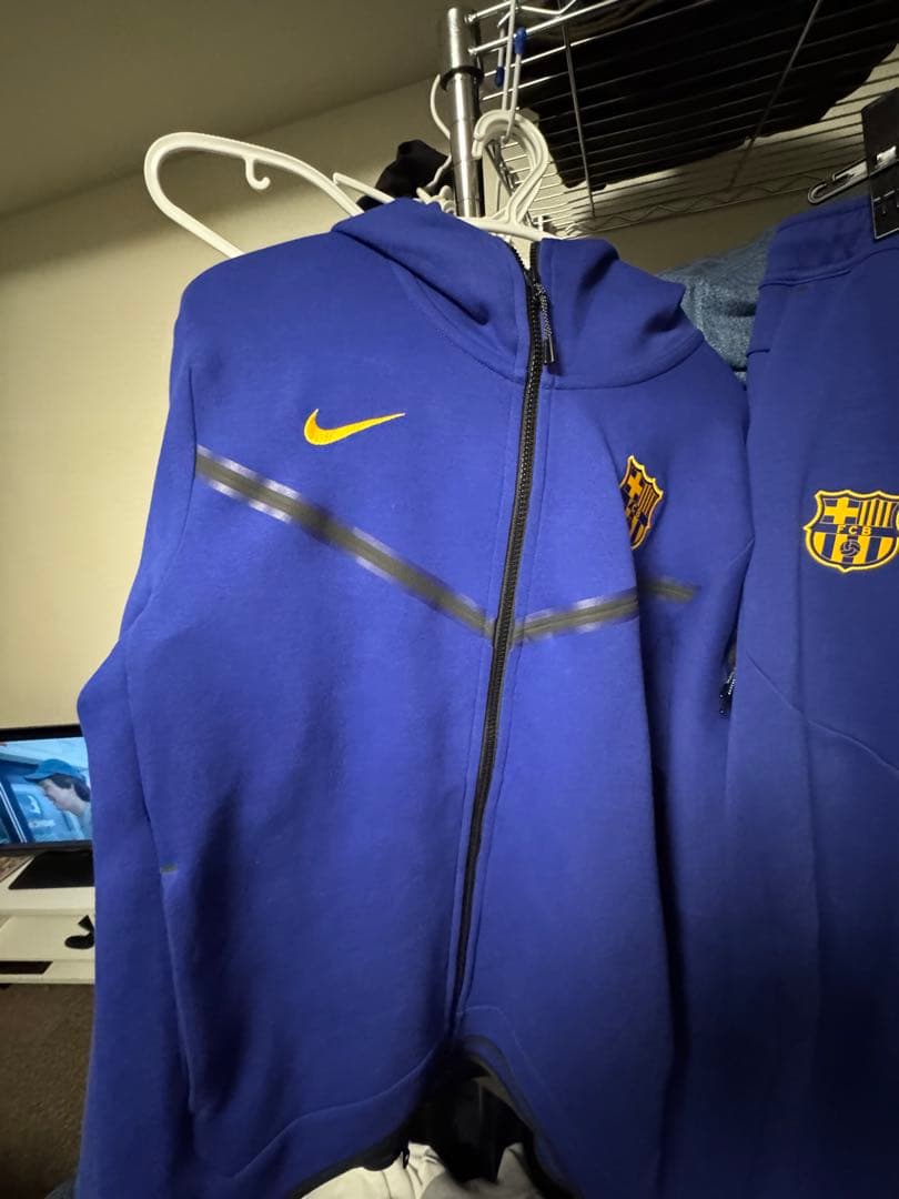 H*O様 FCバルセロナ ナイキ テックフリース 上下セット 海外限定