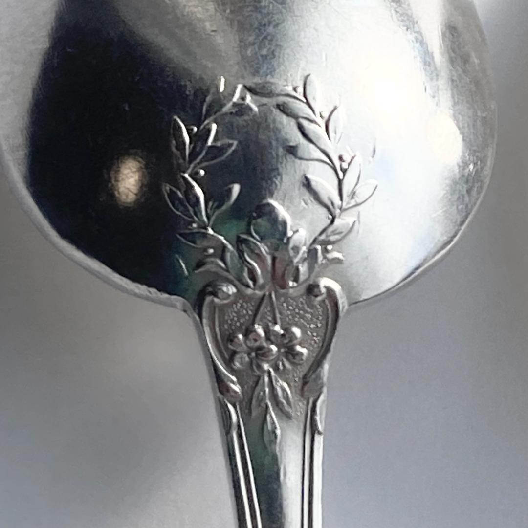 【アイルズバロウ】４本セット☆リボンモチーフ☆ティースプーン