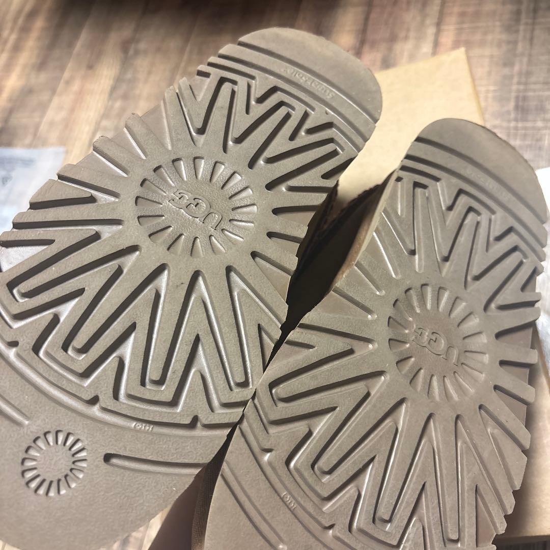 も*し様 16500円から値下中★極美品★UGG アグ タスマン Tazz 23