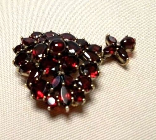 碌山 ラフィネ ガーネット ハート ブローチ ・ ペンダントトップ 2way