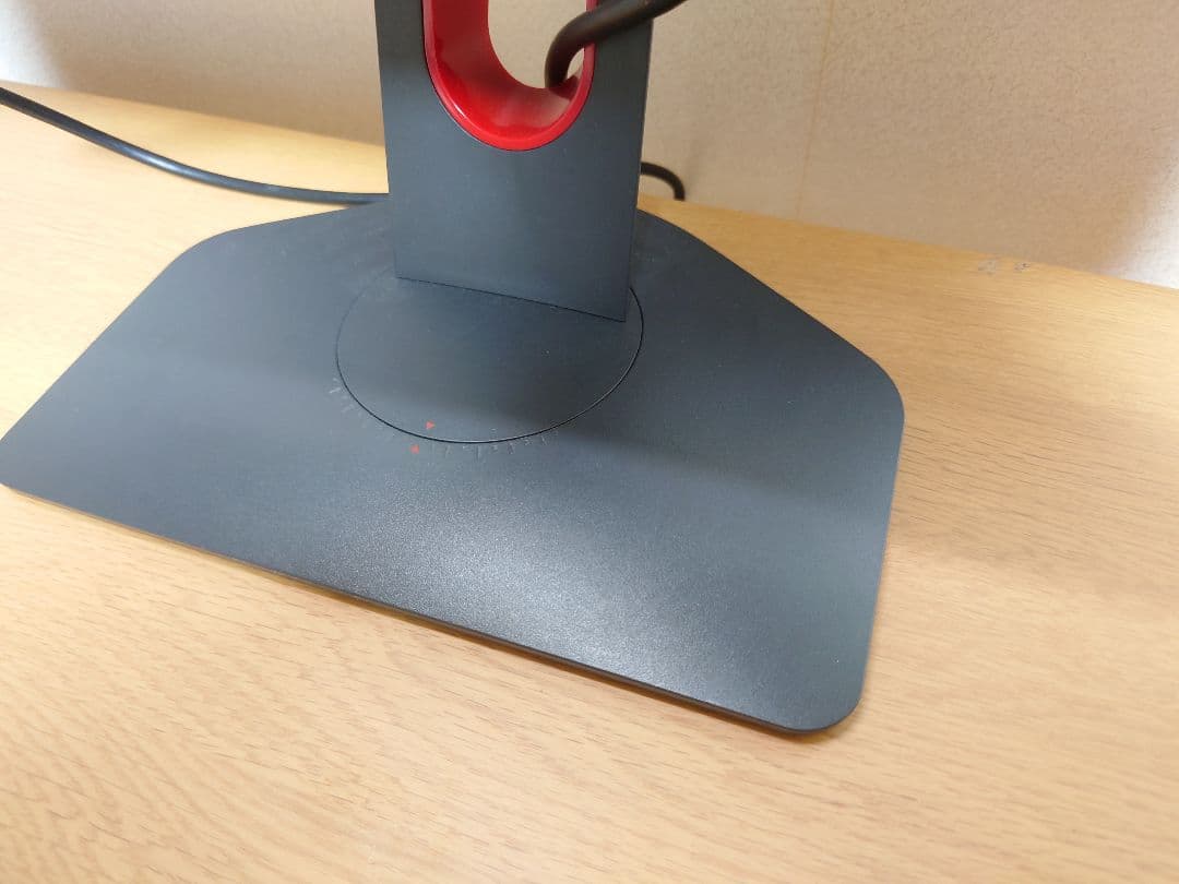 ZOWIE XL2411K　 BenQ ゲーミングモニター　144hz