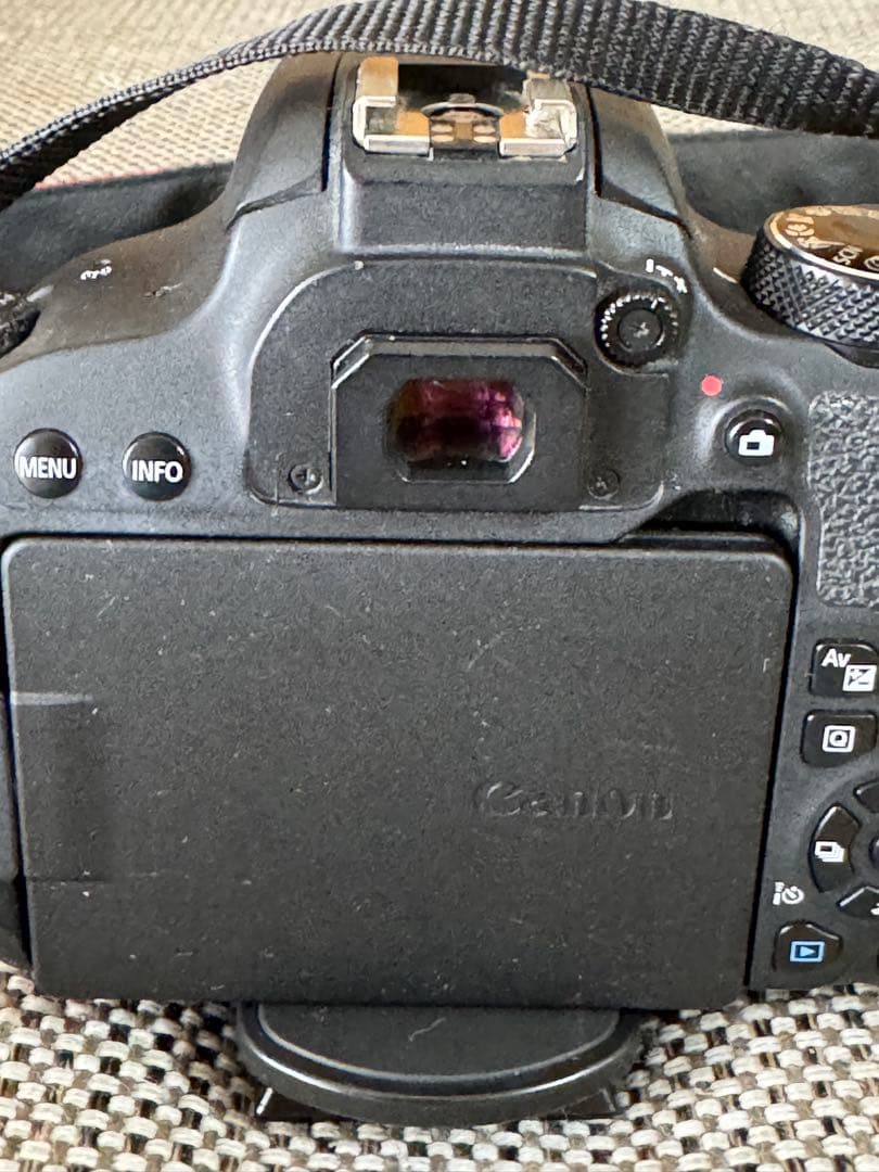 【本日限定】Canon Kiss9xi EF18-135mm デジタル　一眼レフ