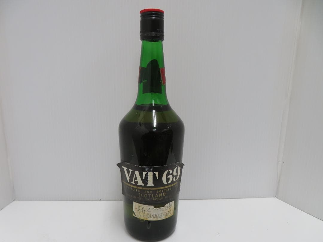 VAT 69 スコッチ　ウイスキー　特級　古酒　未開栓　従価　バット　　　007