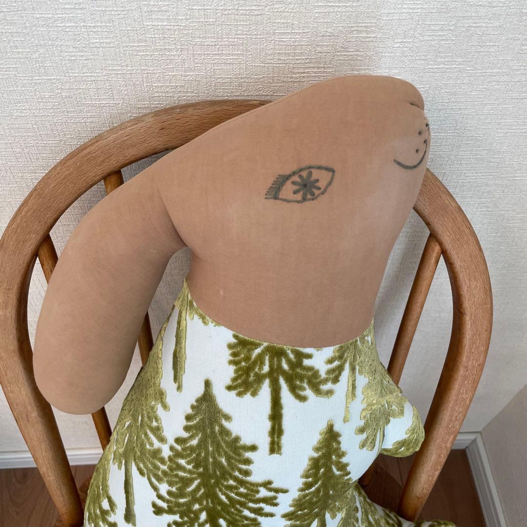 うさぎクッション ミナペルホネン