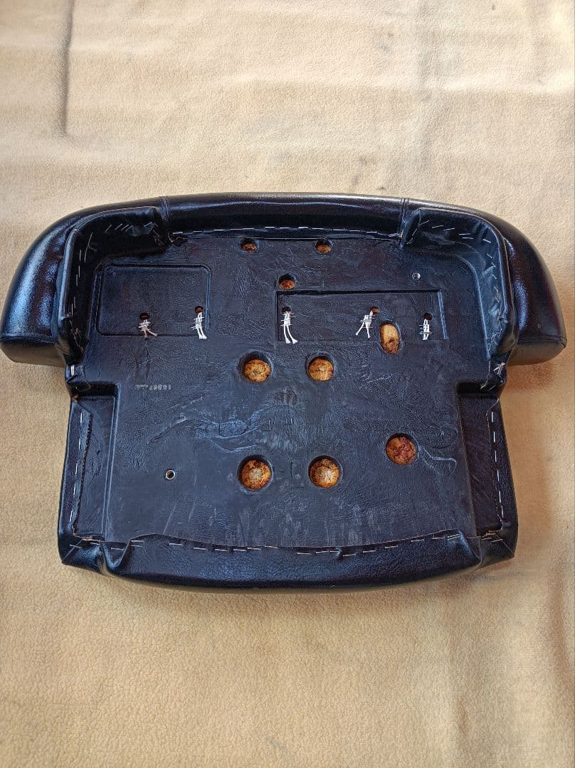 理容機器　タカラ椅子クリエ　レザー部分一式