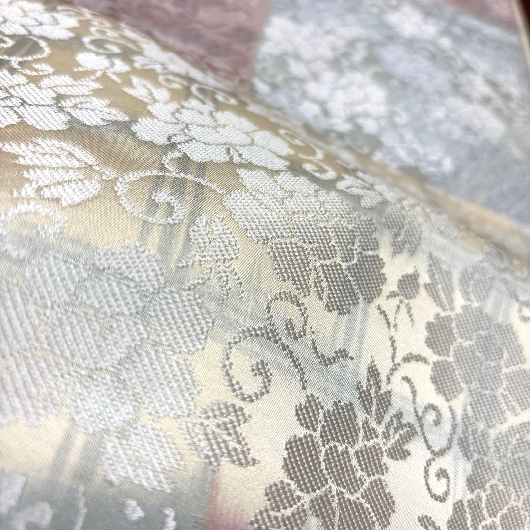 正絹　袋帯《唐織　花唐草》