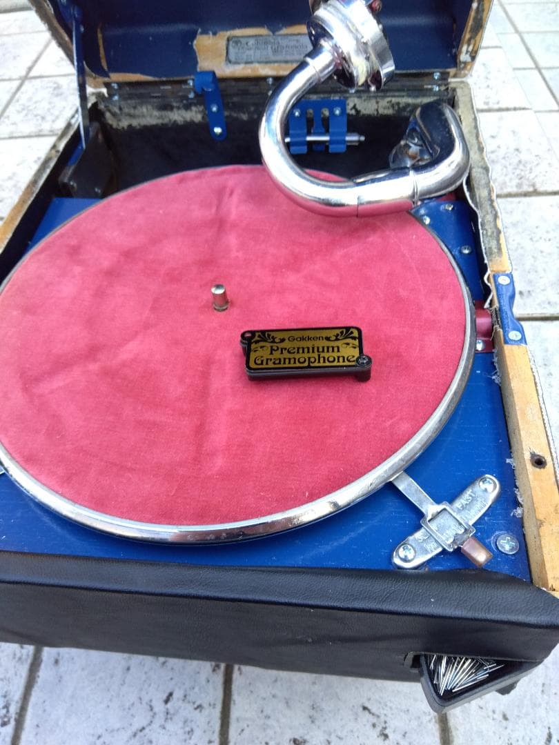 レコードプレーヤ昔の商品ですコロンビア207