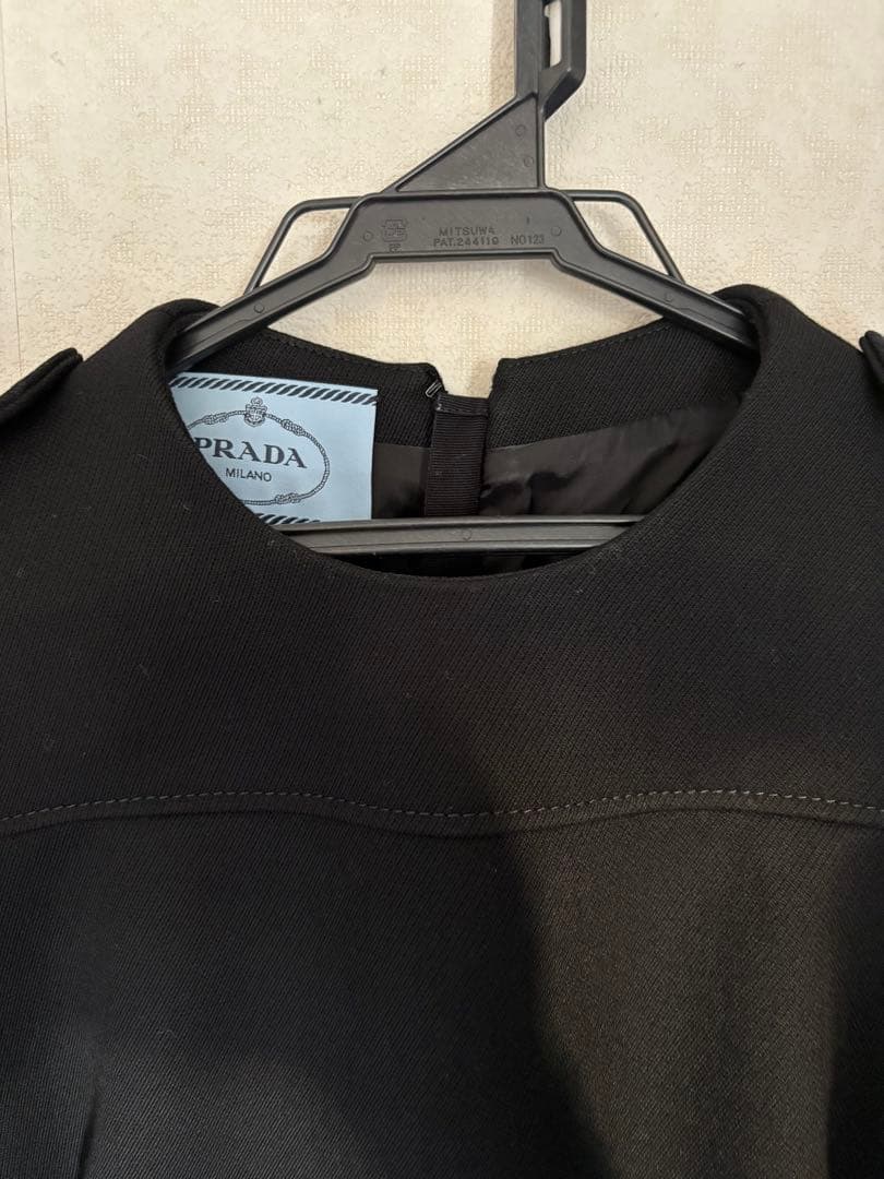 プラダ　PRADA ブラック ワンピース