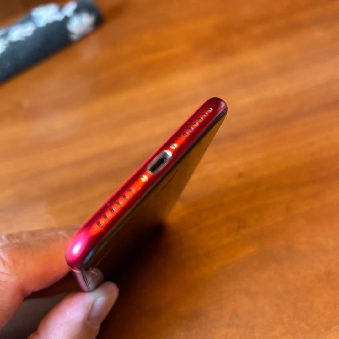 iPhone SE (第2世代) PRODUCT(RED)