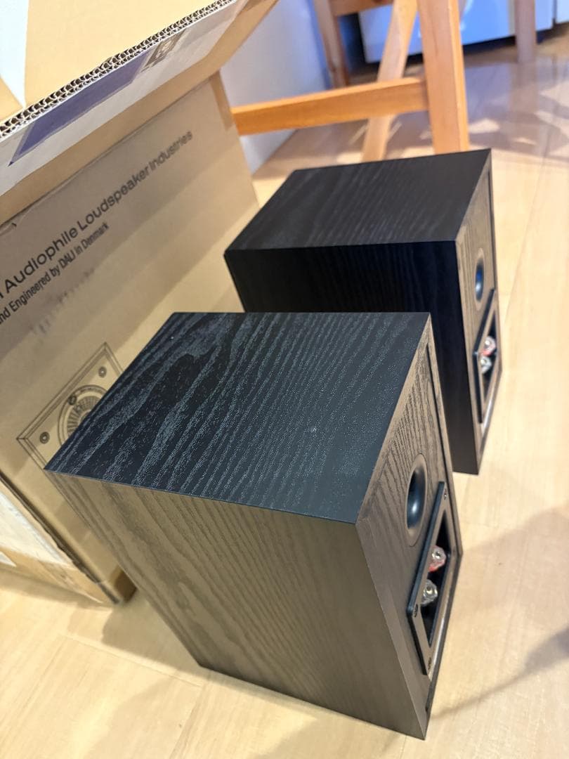 DALIスピーカー SPEKTOR１(黒)