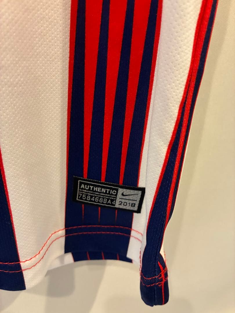 ジエゴ　コスタ　アトレティコ　ユニフォーム