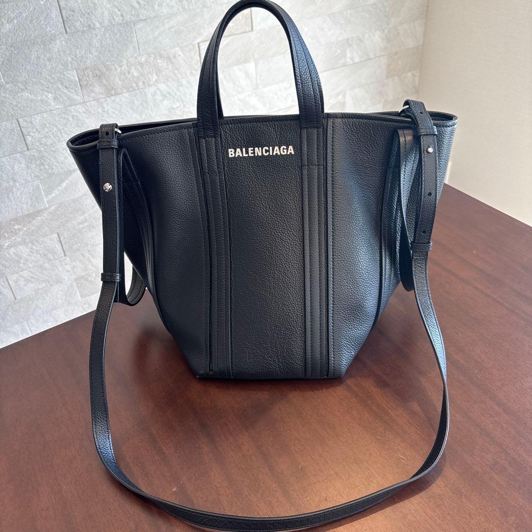 【美品】【値下げ中】バレンシアガ　エブリデイ　スモール