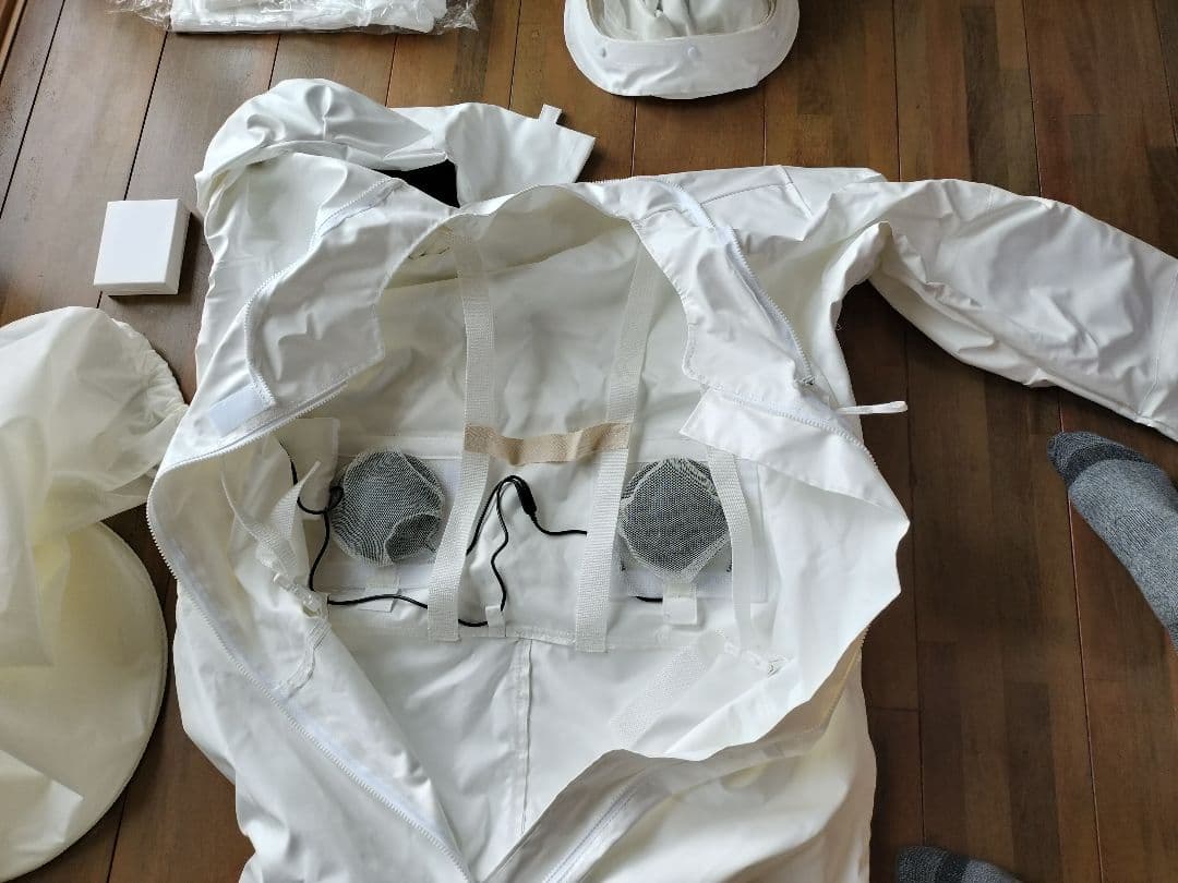 ミドリ安全 ファン付きハチ防護服 BeeCool(ビークール) / 新品同様