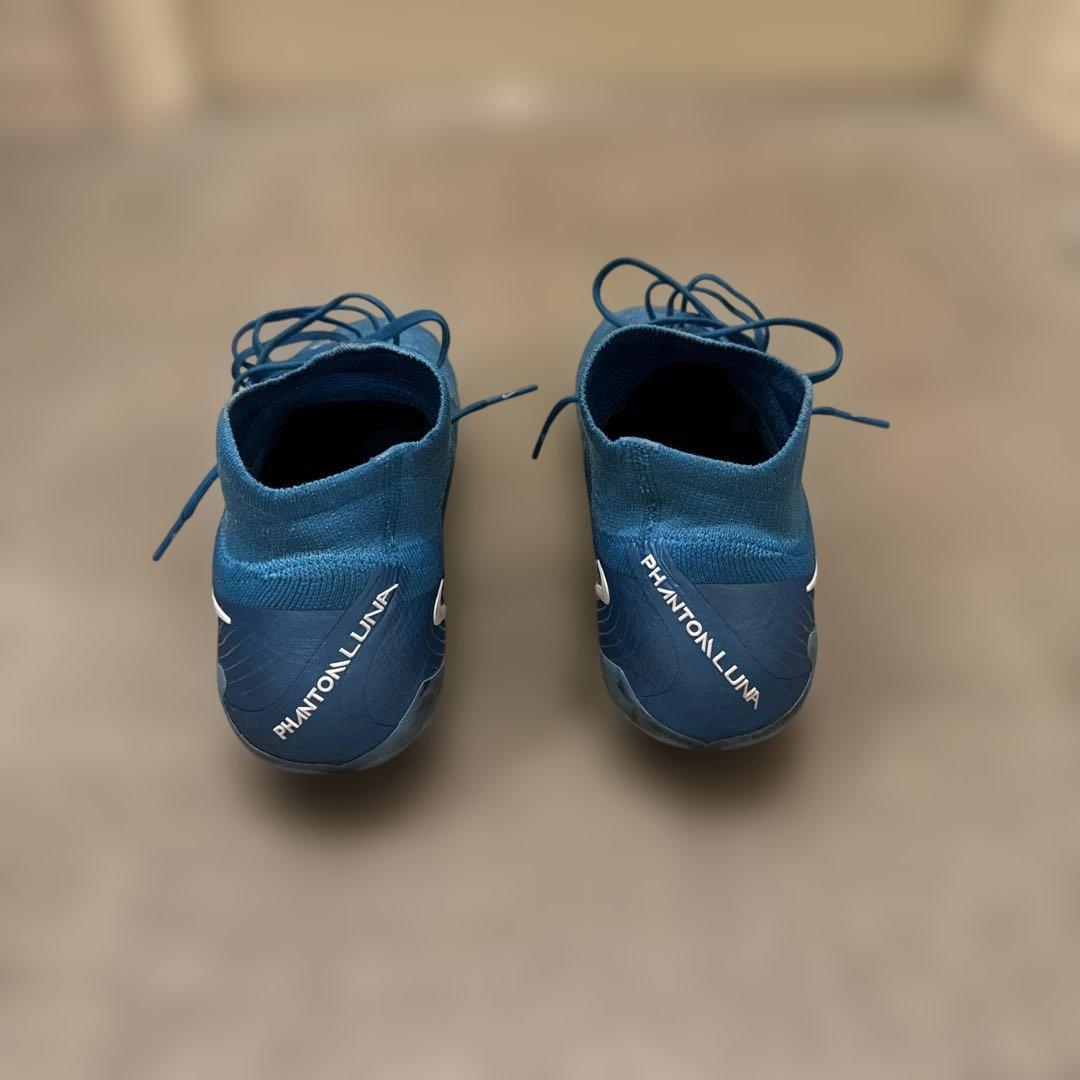 ナイキサッカースパイクファントムag シューズ袋付き