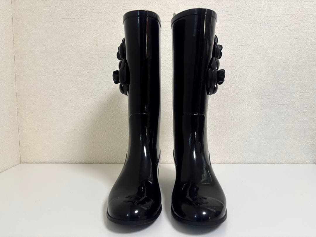 超美品 CHANEL シャネル カメリア ブラックラバー レインブーツ 36