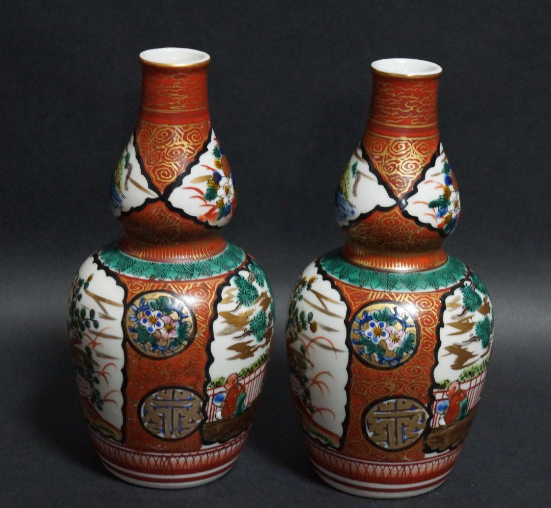 九谷焼 庄三造 金彩色絵『山水風景人物鳥花松梅文』瓢箪型 徳利 酒器 一対