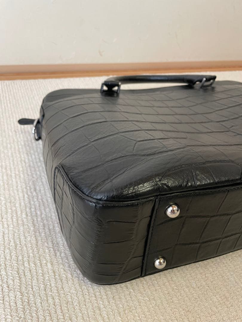 美品　ペッレモルビダ　バーニーズ別注　ビジネスバッグ　黒