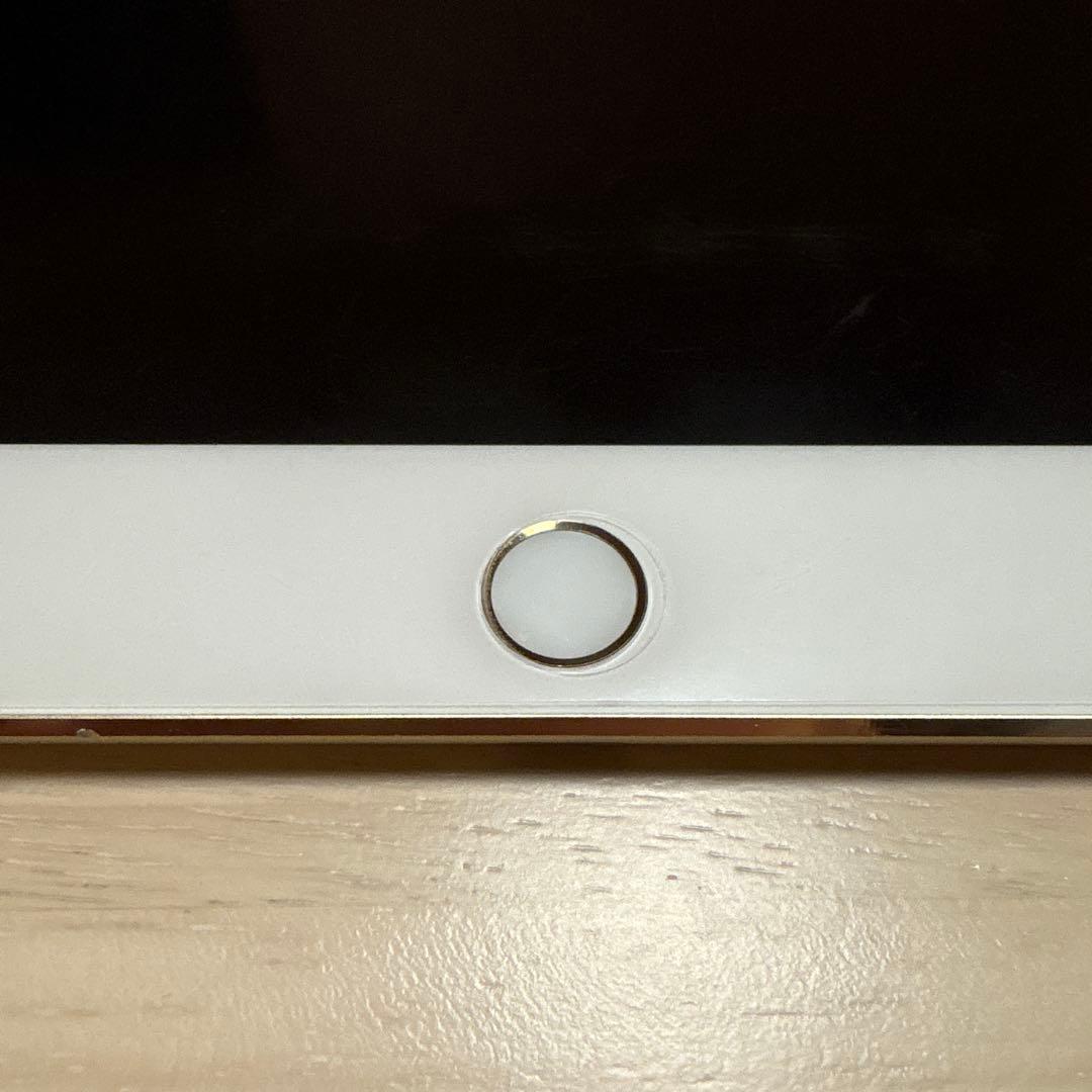 iPad mini 4 128GB 本体