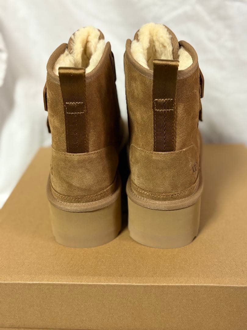 ⭐️新品⭐️UGG ニューメルプラットフォーム【SP】