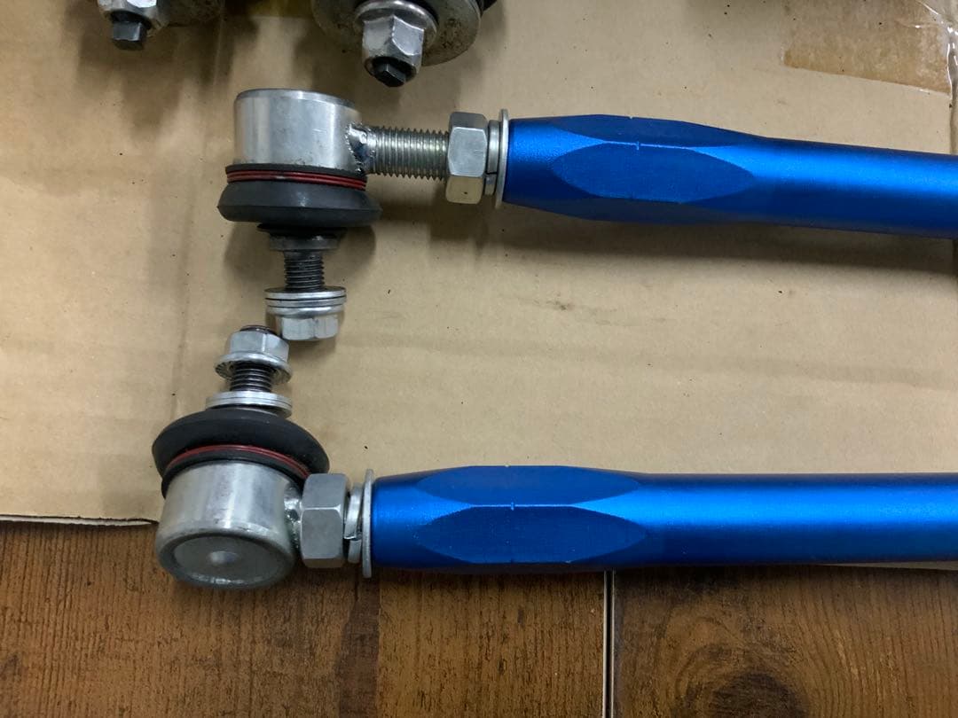 LA600S. FR純正ダンパー＆RSR（Ti2000）ハーフダウンサス