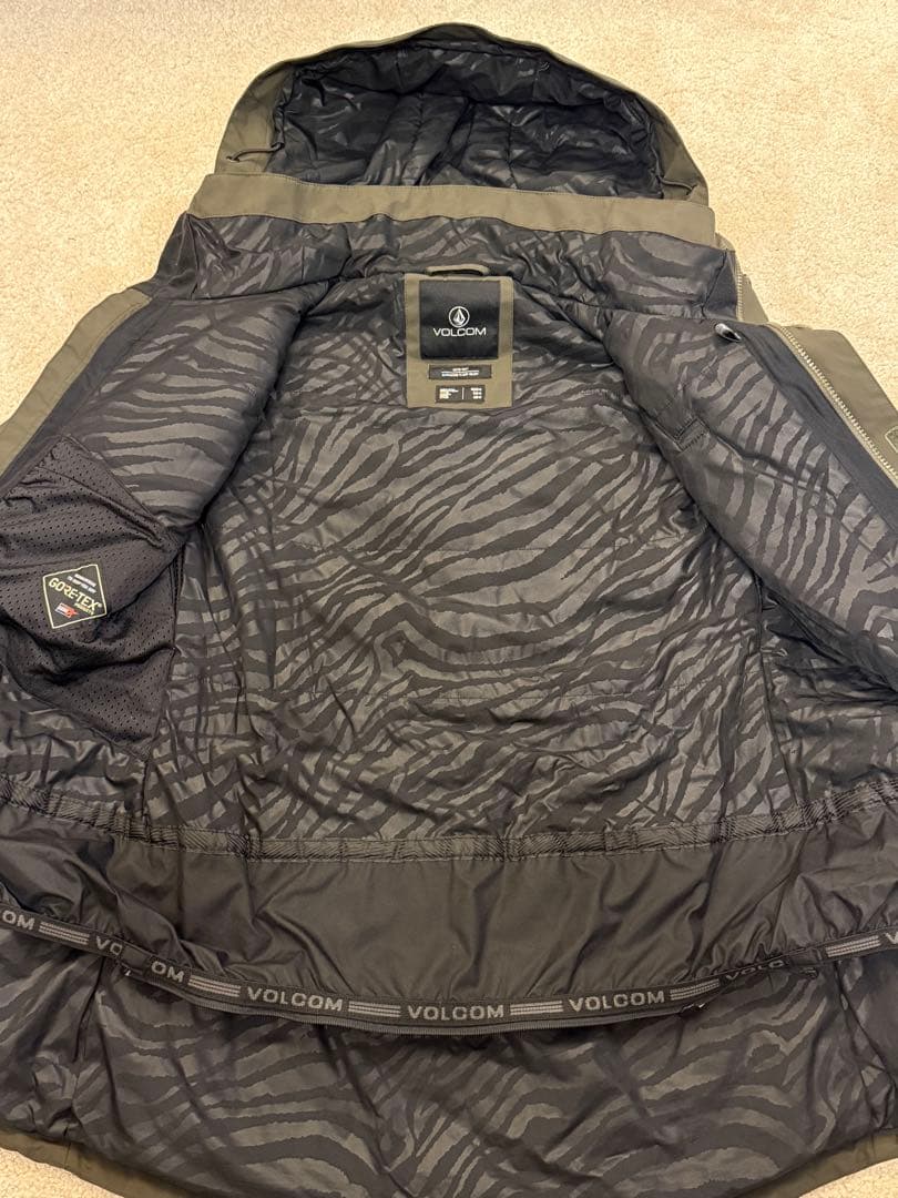 VOLCOMスノーウェア　GORE-TEX