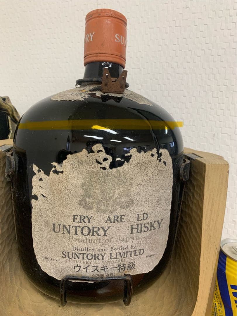 未開封　サントリー　ウイスキー　4000ml