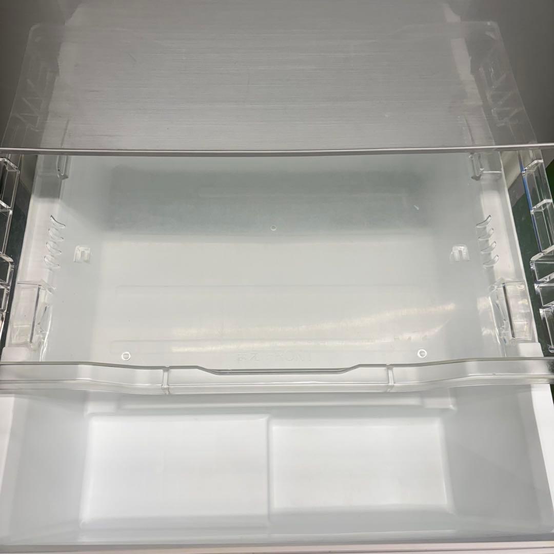 525 東芝 大型冷蔵庫 400L強 右開き 自動製氷 5ドア 大人気　シルバー