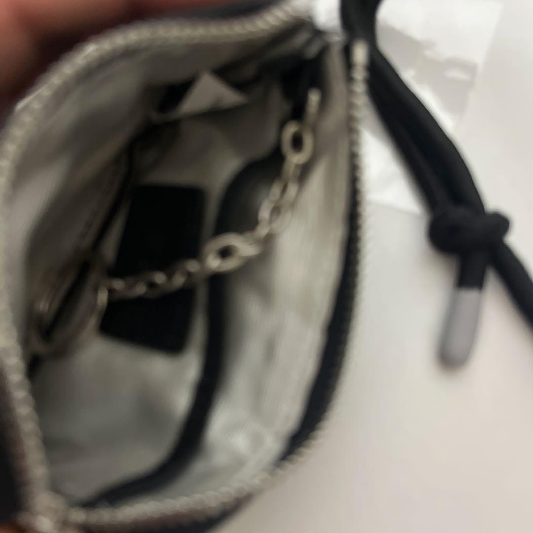 PEZ(ペッツ)スマホショルダー