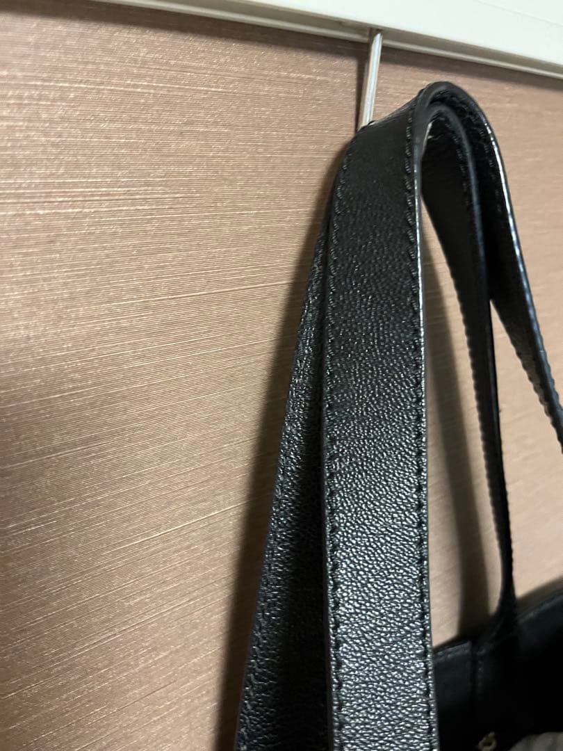 CHANEL ブラックレザー トートバッグ