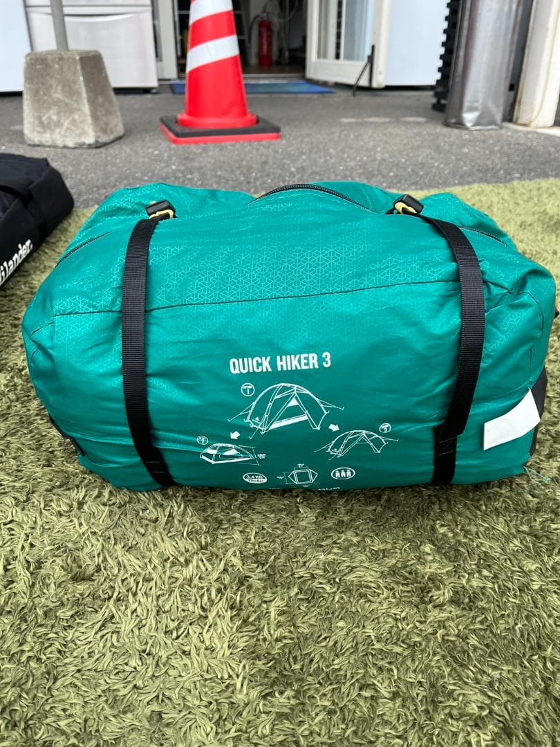 テント QUICKHIKER 3人用 アウトドア用品 折りたたみテント