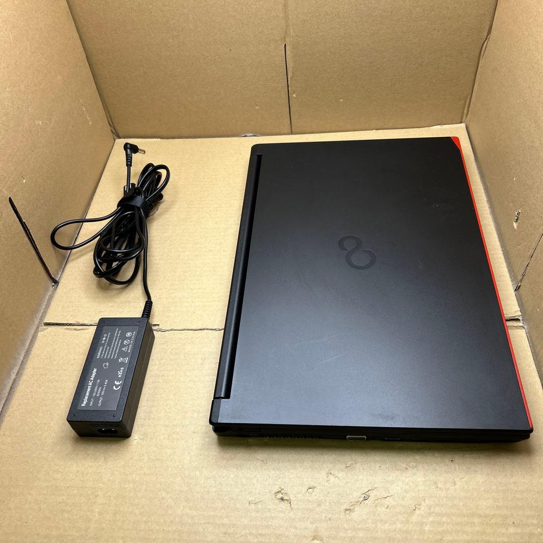 富士通 LIFEBOOK A579 15.6型8GB SSD256GB
