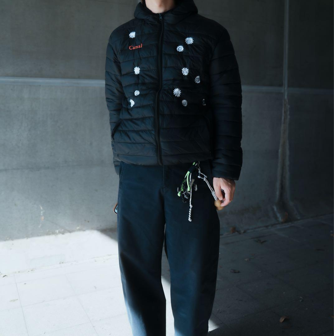 たこまる様　花刺繍入りのパテッドジャケット(フード付き)