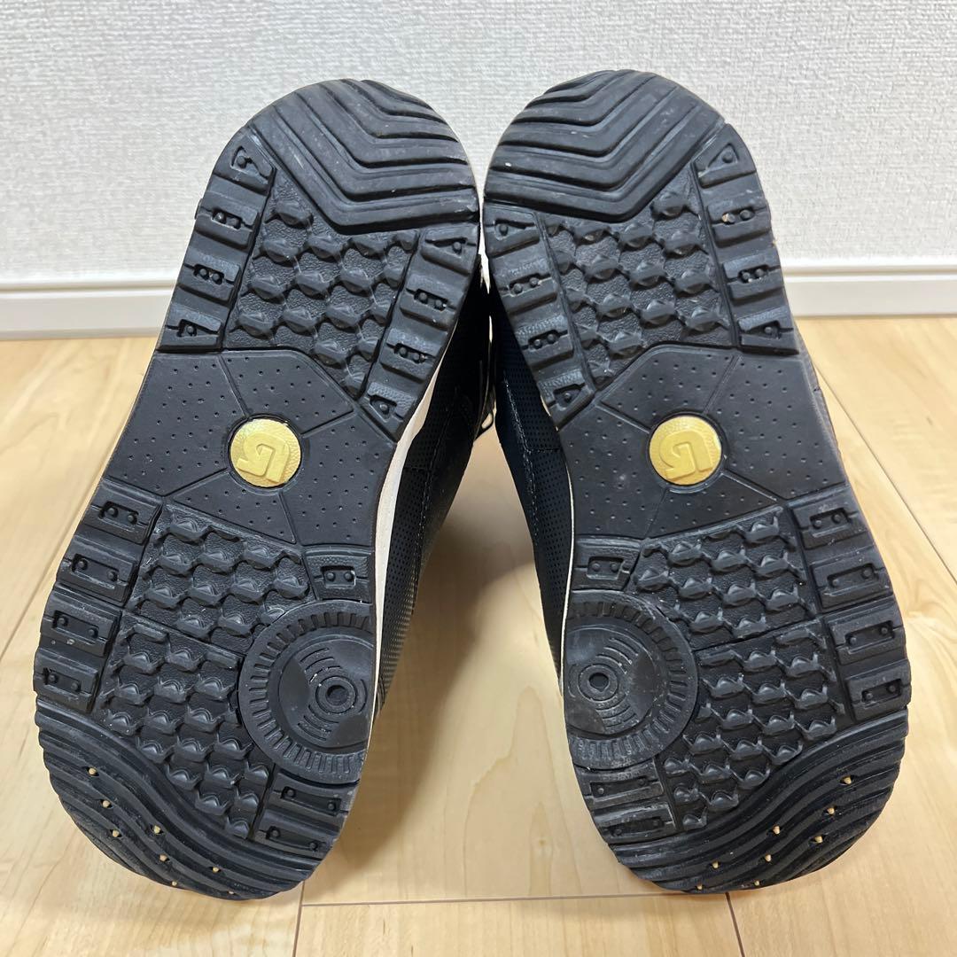 【即日発送】BURTON スノボブーツ　 MINT-ASIAN FIT 24cm