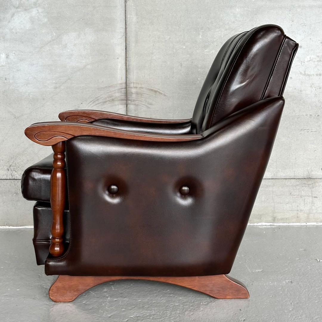✦昭和レトロ✦ミッドセンチュリー ラウンジチェア 合皮 × 無垢材装飾 ソファー