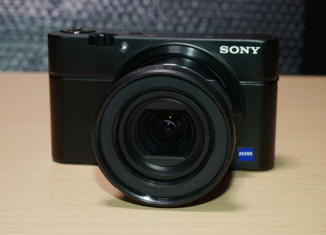 SONY Cyber-shot DSC-RX100 本体