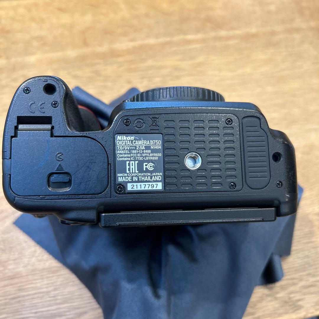 Nikon ニコン D750 ボディ