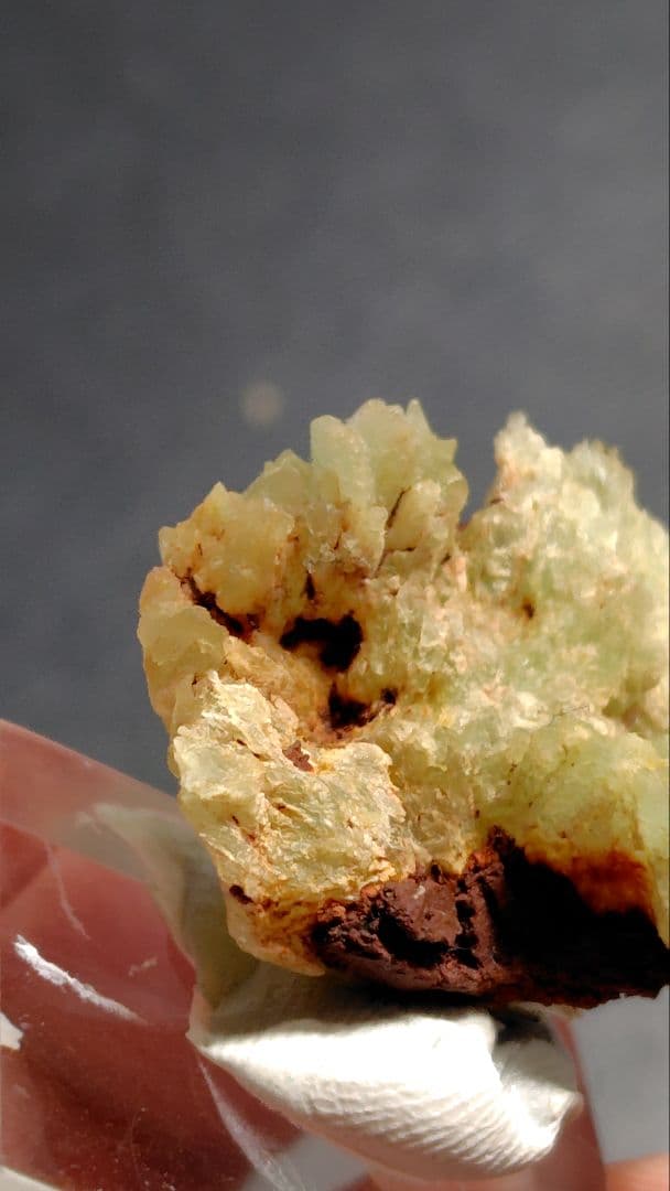 フォスフォフィライト　ボリビア産　1197