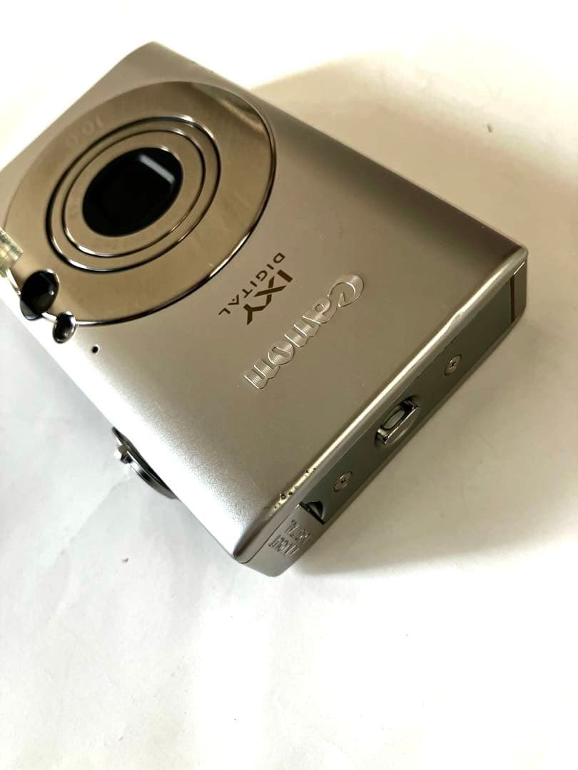 Canon IXY DIGITAL 25 IS シルバー