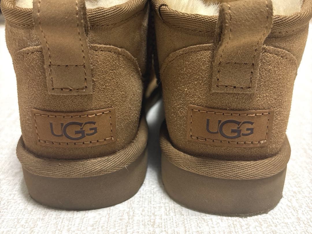 UGG クラシックウルトラミニ　Classic Ultra Mini 23cm