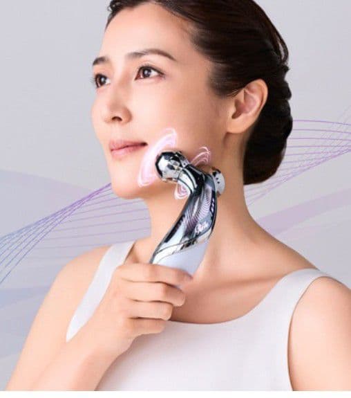 【美品】ReFa リファカラット　　　リフトEMS美顔器