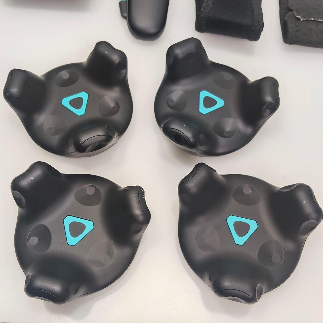 【特価】HTC VIVE VR周辺機器セット トラッカー2020 コントローラー