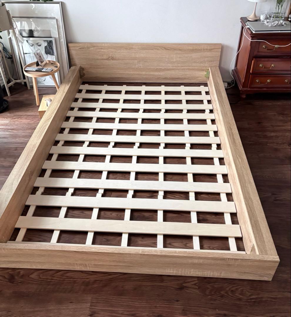 青梅市引渡し⭐︎LOWYA セミダブルベッドフレーム（すのこ付き）ローベッド