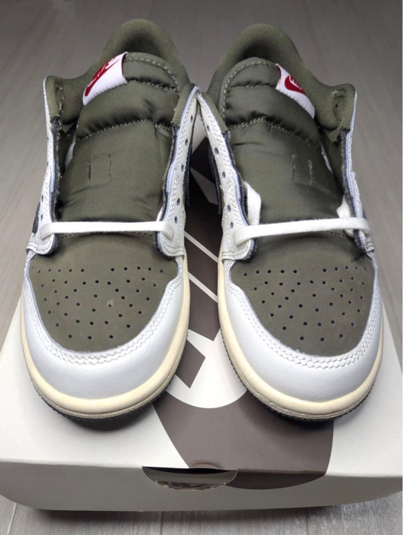 スニーカー Travis Scott Nike Reverse Olive 21cm