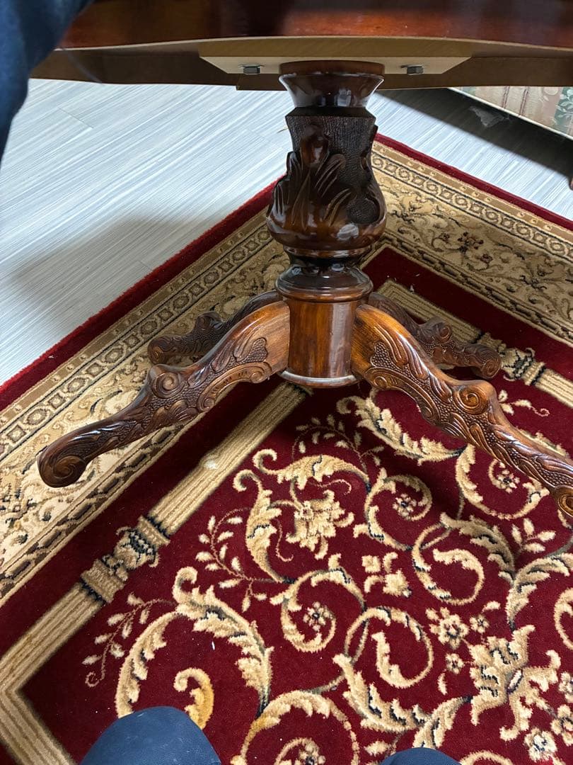 希少　優雅　イタリア　イタリー　テーブル　象嵌　猫足　茶色