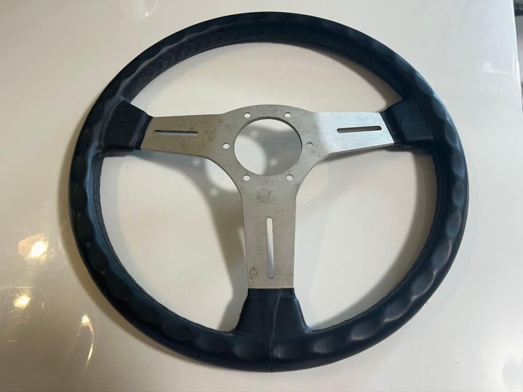 ナルディ　ステアリング　3スポーク　nardi