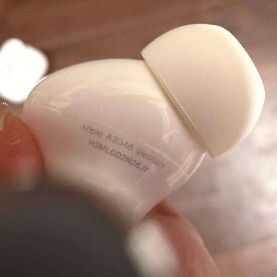 アップル Apple AirPods Pro 2 MTJV3J/A